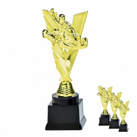 Go-Kart auf schwarzem Blocksockel