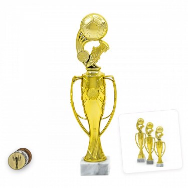 Fußballpokal Dominik